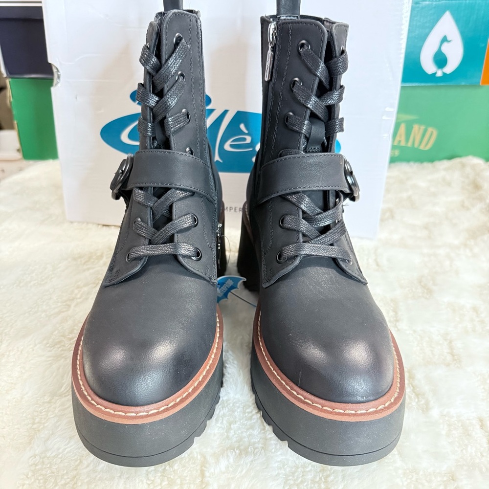 Aqua College Lace-Up Combat Boots Size 7.5 waterproof New - Picture 4 of 11